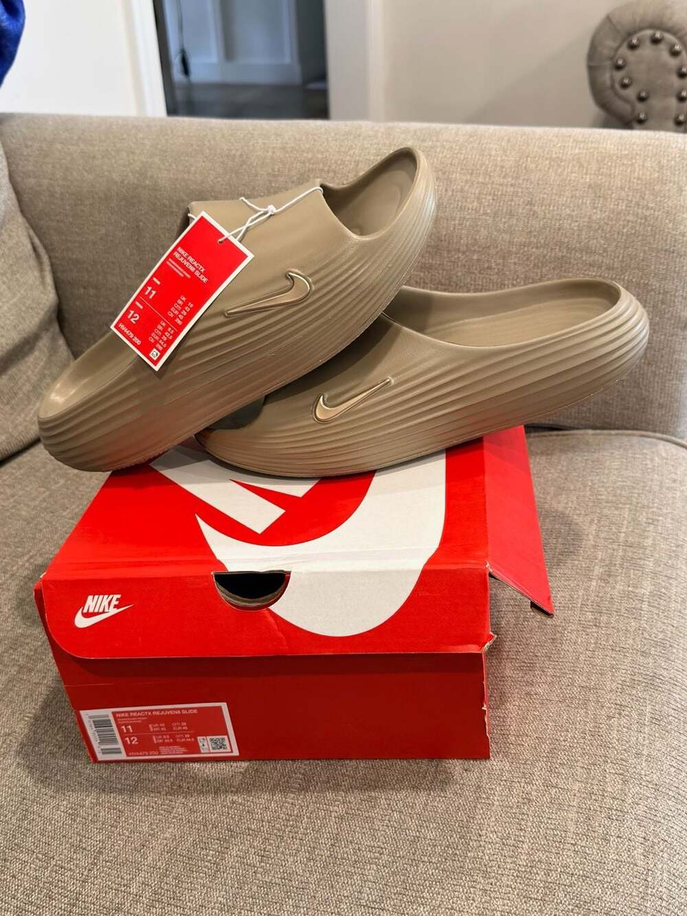 Nike ReactX Rejuven8 Slide Size 11 Khaki